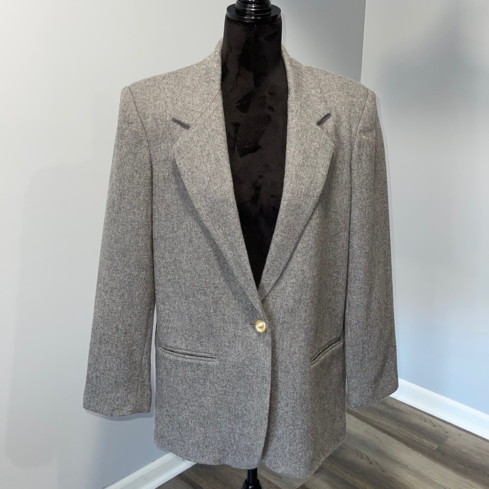 Vintage 1990s Savanna1114 wool blazer jacket size 12 padded shoulders